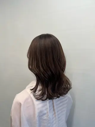 ミディアム カラー 🐈‍⬛吉澤 汀彩🐈‍⬛のヘアスタイル