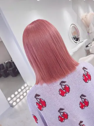 ミディアム Iris所属・ハイトーン特化サロン 💎MOCA💎のヘアスタイル