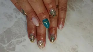 ネイル 林 珠里のネイルデザイン