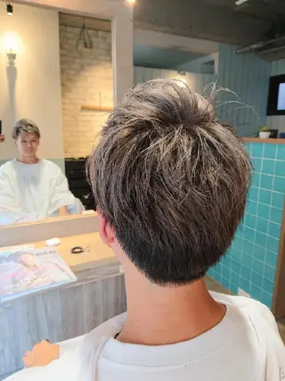 カラー メンズ alushe 岡 陽子のヘアスタイル