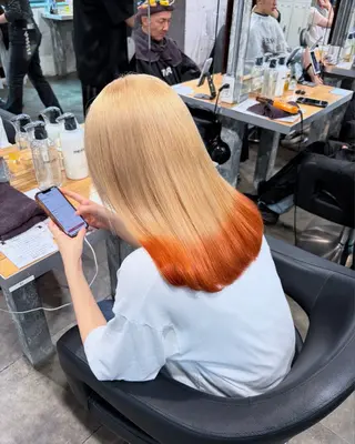 セミロング カラー ハイトーン 横浜💞ミオのヘアスタイル