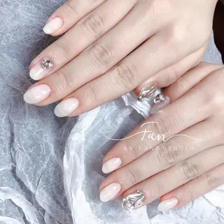 ネイル 🌻FAN'S STUDIO池袋🌻のネイルデザイン