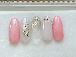 ネイル Satomi  のネイルデザイン