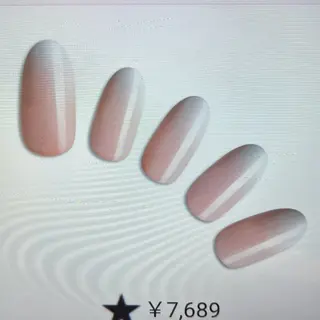 ネイル プラスネイル所属・かとう ここねのネイルデザイン