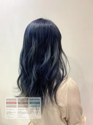 ロング メンズ キッズ ヘアアレンジ パーマ カラー ネイル マツエク・マツパ lore下北沢 Officialのヘアスタイル