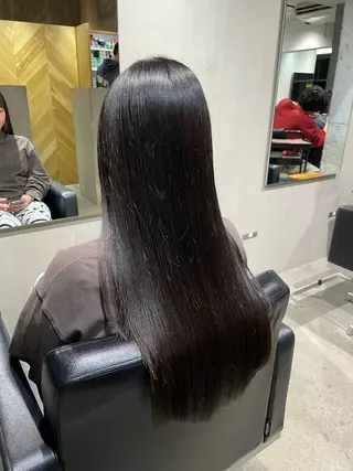 LOREN/ miuのヘアスタイル