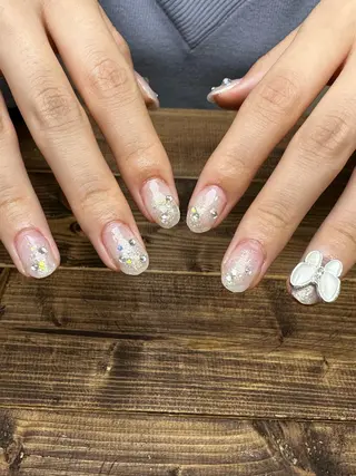 ネイル 新山 聖のネイルデザイン