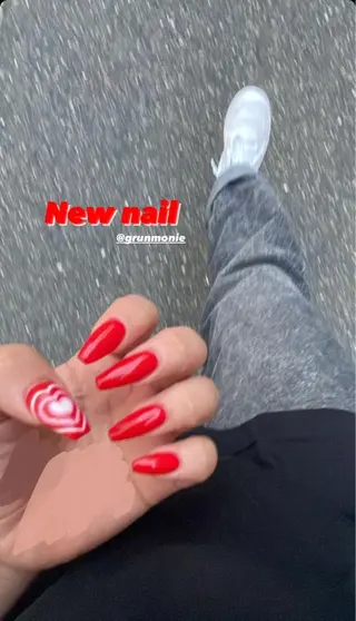 ネイル Nail Salon L'arc所属・💊大阪/心斎橋 moni🧠のネイルデザイン