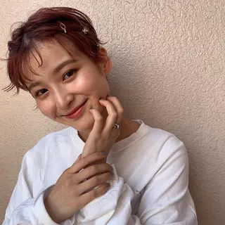 ショート カラー ヘアアレンジ 新宿駅近♡友達とOK 🦋W -ワット -のヘアスタイル