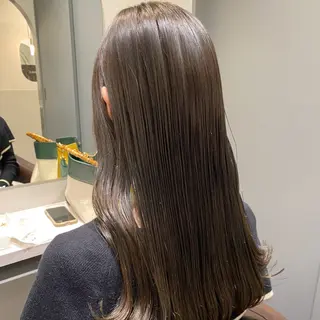 ロング 郷頭元太/レイヤー /透ける艶カラーのヘアスタイル