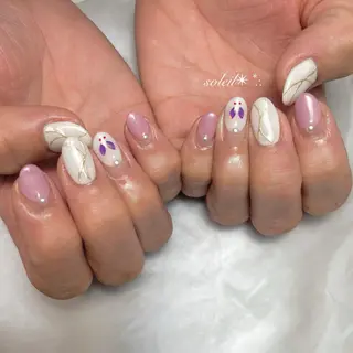 ネイル 粟津 美紀のネイルデザイン