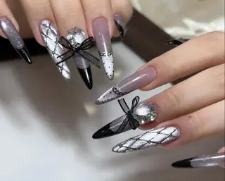 ネイル 🍑 momo_nailのネイルデザイン