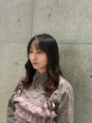 セミロング 南 菜花のヘアスタイル