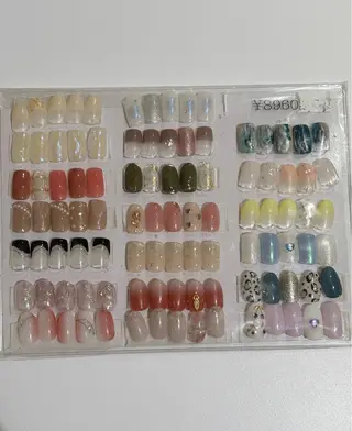 ネイル REINA .のネイルデザイン