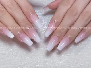 ネイル Una NAILMANAMIのネイルデザイン