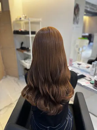 ロング カラー Lee四ツ橋 Sakuraのヘアスタイル