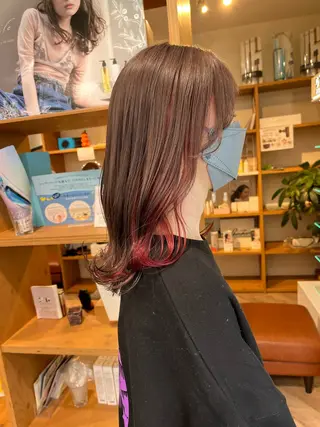 セミロング カラー 濱川 良栄のヘアスタイル