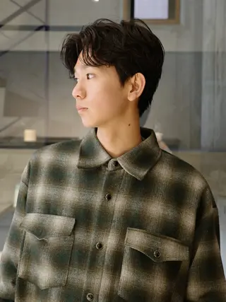 ショート NERO 眞下秋歩のヘアスタイル