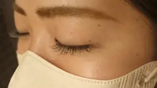 マツエク・マツパ メンズ 口コミ高評価🌠眉と まつ毛の専門MIKIのマツエク・マツパデザイン