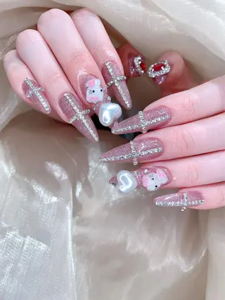 ネイル Queens みなみのネイルデザイン