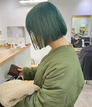 ショート カラー 森貴裕/ベージュ/ パーマ/オリーブのヘアスタイル