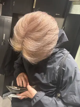 カラー メンズ _white【京橋店】所属・_WHITE / KENTOのヘアスタイル