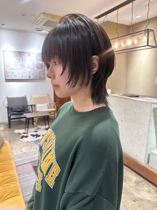 ショート YUI.⋆𝜗𝜚 /レイヤー/艶カラーのヘアスタイル