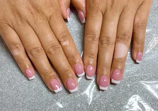 ネイル VIERU 🌈🎀💖のネイルデザイン