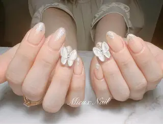 ネイル 市川 麻衣子のネイルデザイン