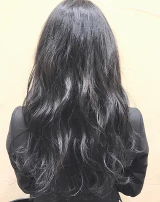 ロング パーマ Ash中目黒店 榊間茜のヘアスタイル