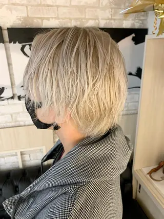 ミディアム ✨ハイトーン✨艶髪 ✨髪質改善✨和田のヘアスタイル