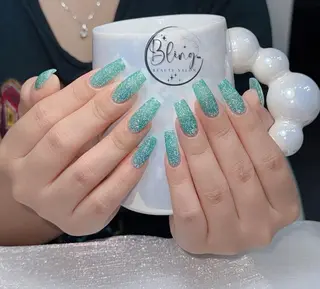 ロング Bling Salonのネイルデザイン