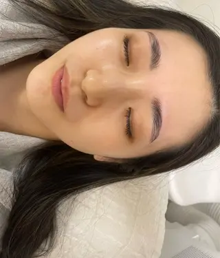 アイブロウ 中島 彩伽の眉毛・アイブロウイメージ