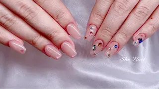 ネイル She   Nail所属・ISA_ BELLAのネイルデザイン