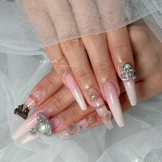 ネイル Y U K Iのネイルデザイン