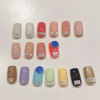 ネイル classic 新横浜所属・山田 暉のネイルデザイン