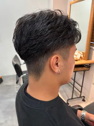 メンズ フェザーパーマ/韓国 /メンズカット/保立のヘアスタイル