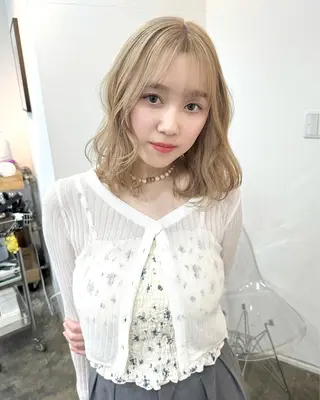 ミディアム カラー 透明感ワンカラー梅田 ダブルカラー/川上のヘアスタイル