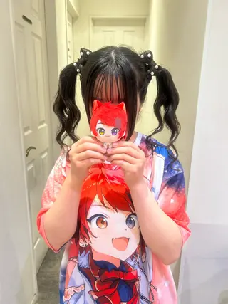 ロング ヘアアレンジ ミユ🎀ヘアメ 🎨デザインカラーのヘアスタイル