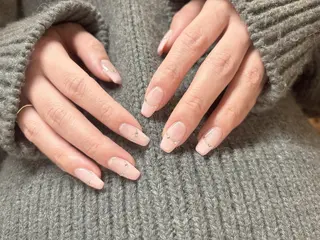 ネイル RAY＋beauty 豊田丸山　小島あいののネイルデザイン