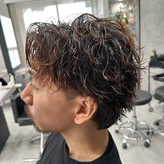 ショート パーマ メンズ ユウ🪄 パーマ指名No1のヘアスタイル