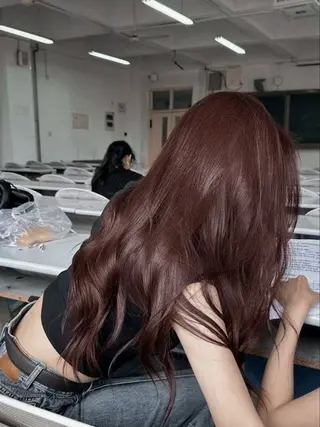 ロング 工藤 璃乃のヘアスタイル