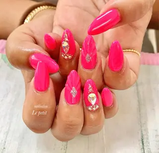 ネイル 石野 広佳のネイルデザイン