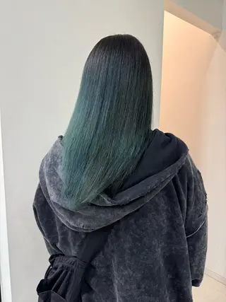 ロング カラー GO TODAY シェアサロン Flos店所属・耳つぼジュエリー 👂🏻🌸ayaのエステ・リラクイメージ