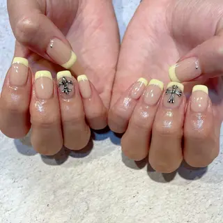 ネイル 友野 遥のネイルデザイン