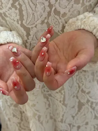 ネイル Ami 🦥のネイルデザイン