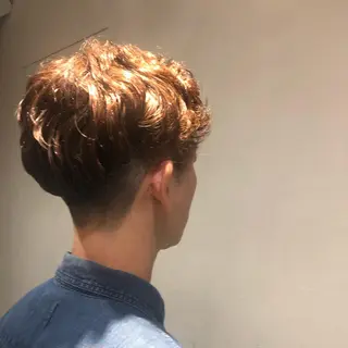 カラー カジュアルを女っぽく 𝗮𝘆𝗮𝗰𝗼のヘアスタイル