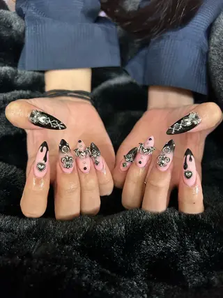 ネイル れでぃん nail❤︎のネイルデザイン