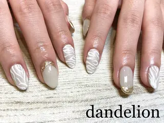 ネイル dandelion ダンデライオンのネイルデザイン