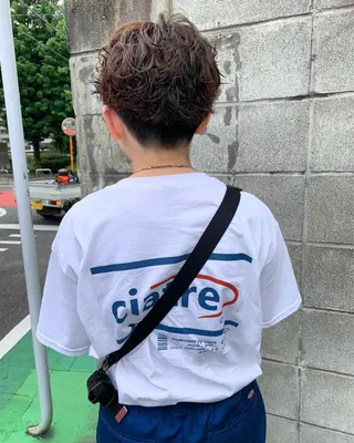 ショート パーマ Fuuu《フゥ》所属・シノザキ シンゴのヘアスタイル